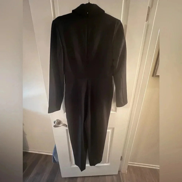 EXPRESS - NWT- One Piece Tuxedo Style Blazer Jumpsuit - Picture 1 of 3